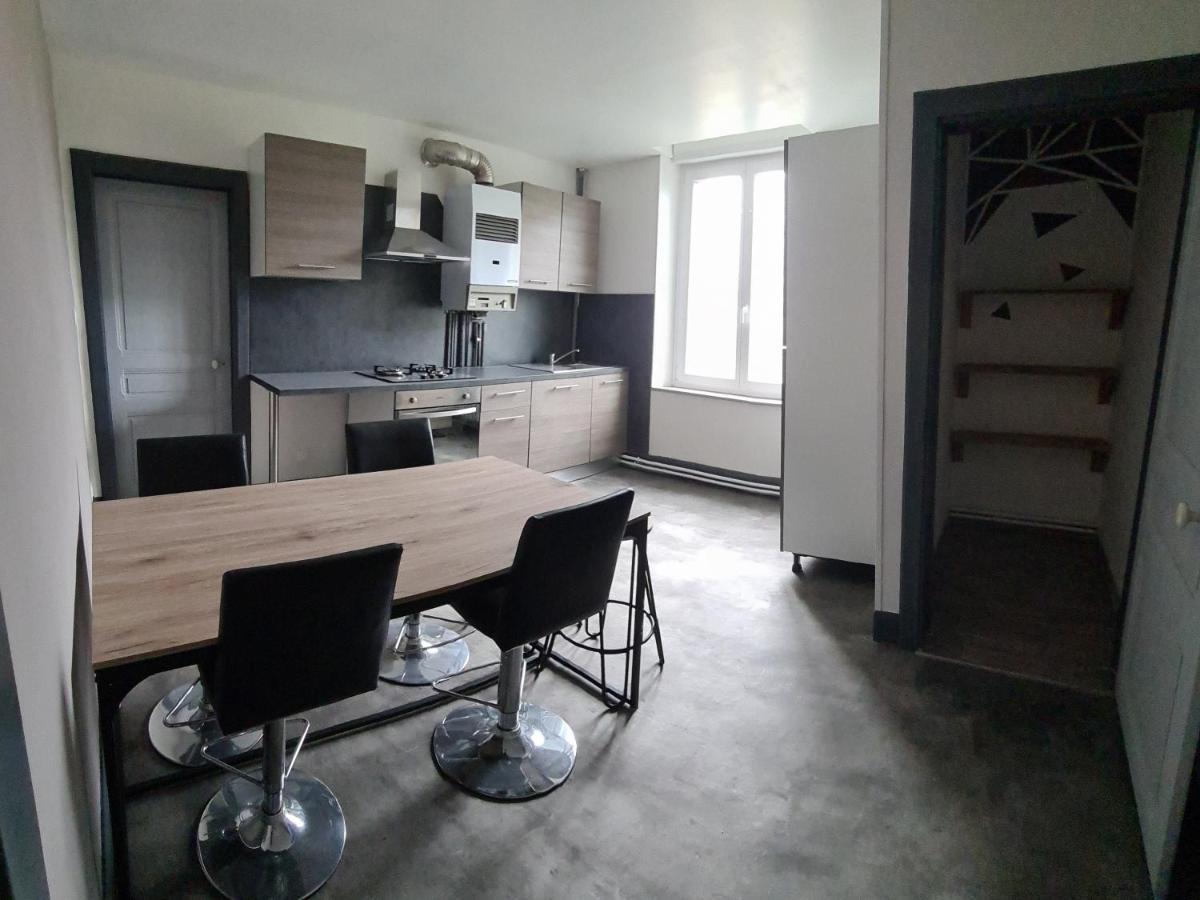 베르됭쉬르뫼즈 Chez Les Poilus 아파트 외부 사진